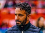 爱游戏-曼联训练开放日，今晨止住颓势引欢呼，欧冠在即，高层口径保持一致-爱游戏